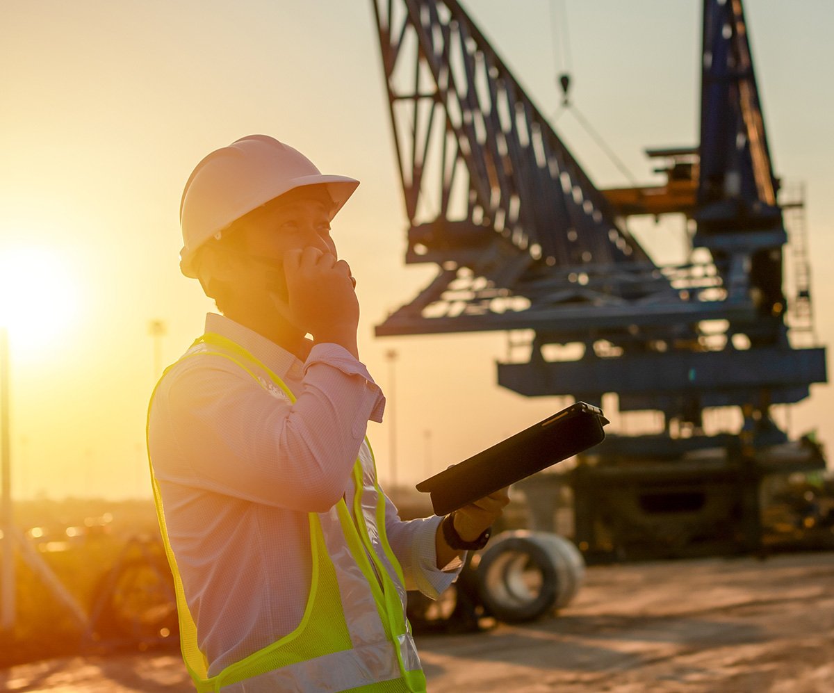 move mobile ipad construction sunset_mitel mcc_square